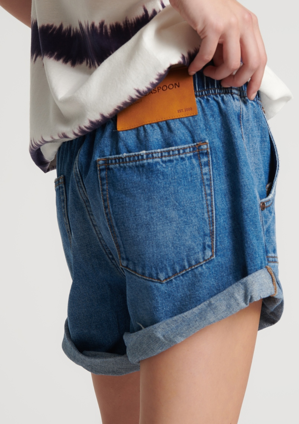 One Teaspoon Shorts for Women, Online Sale up to 86% off