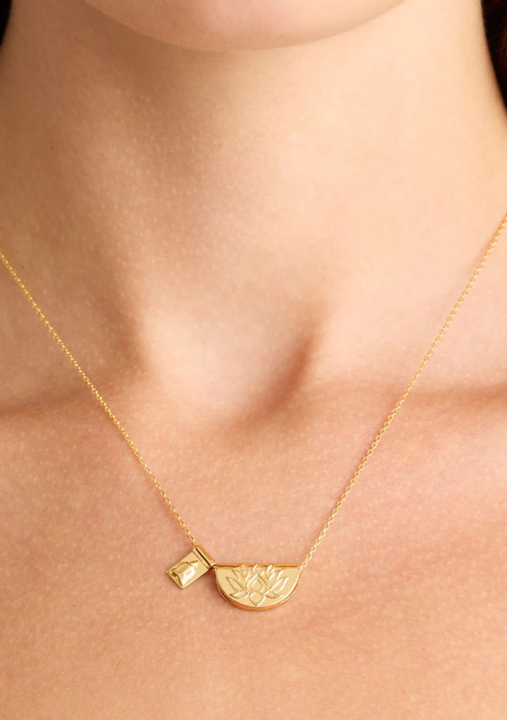Lotus Flower Necklace Gold / Silver – Shany Design Studio